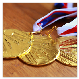 Medale z personalizacją i tasiemkami